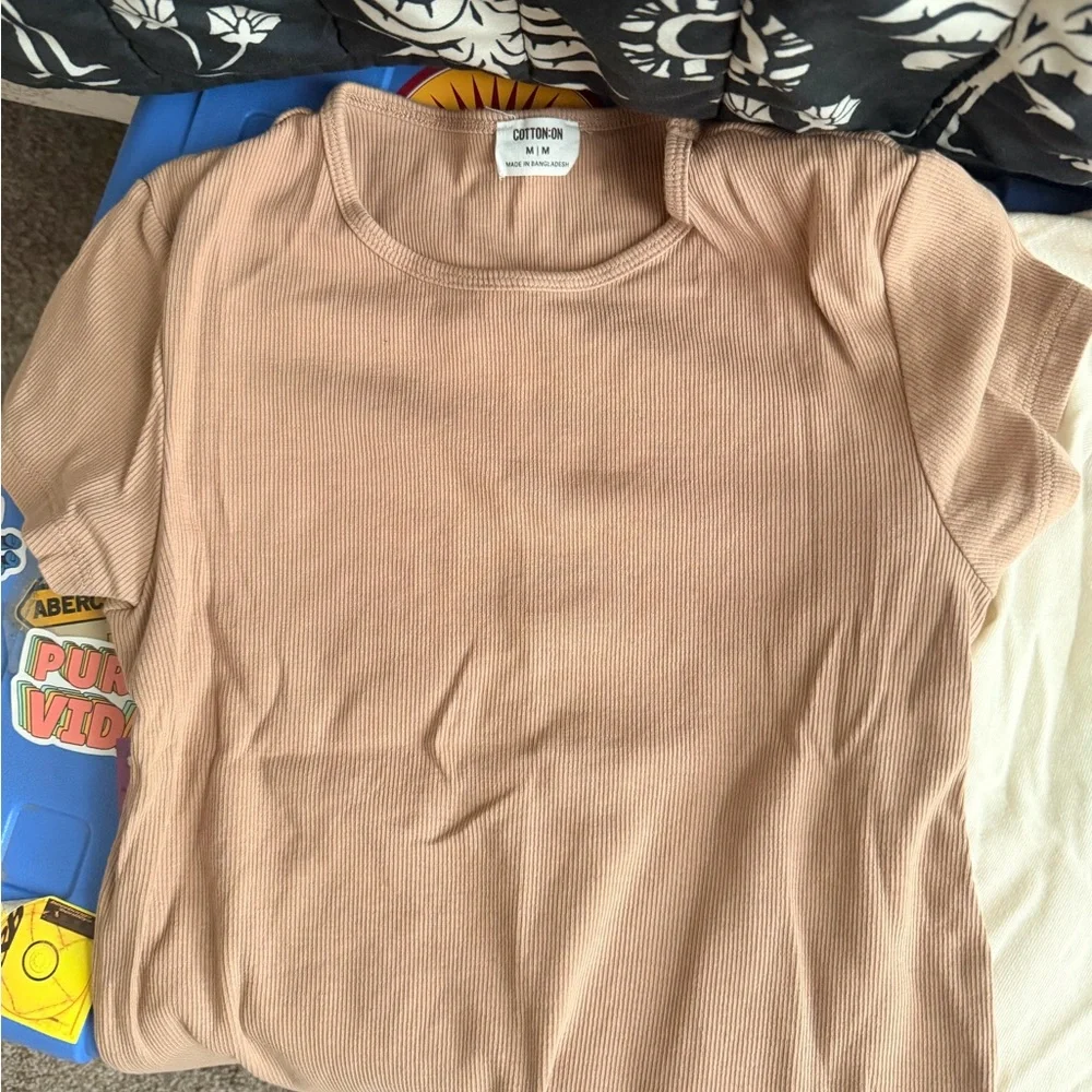 NWOT Cotton On Cropped Graphic Tee and Ribbed Shirt - Picture 4 of 4
